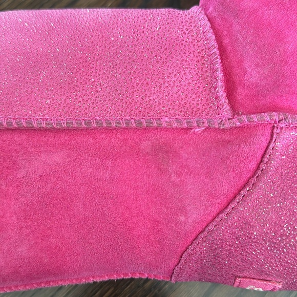 Hot pink size 5 UGGs, EUC! - Picture 6 of 9